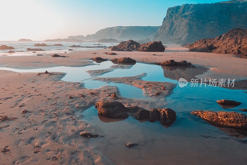 Nossa Senhora do Mar海滩，一个美丽的地点在Vicentino海岸，Zambujeira do Mar